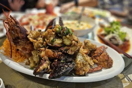 Lucky Seafood House