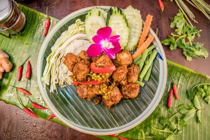 Weera Thai - Rainbow 8