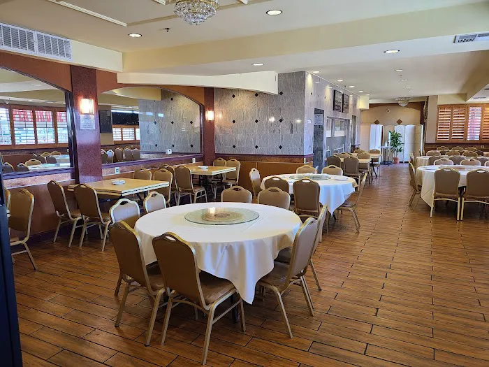 Capital Seafood Restaurant 金都海鲜 1