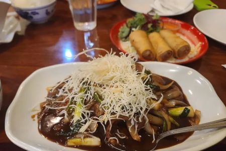 LucKi Thai Restaurant