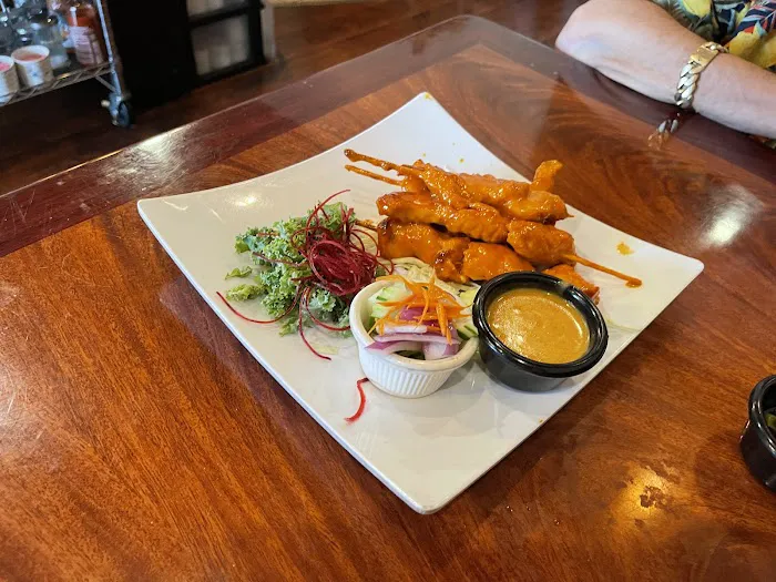 LucKi Thai Restaurant 5