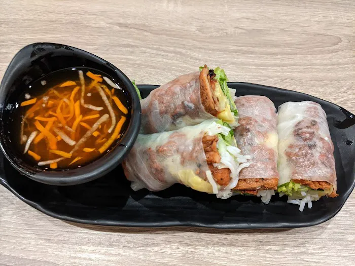 Pho Saigon 8 9