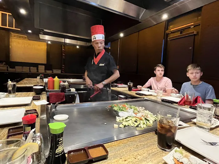 Ohjah Japanese Steakhouse Sushi & Hibachi 8