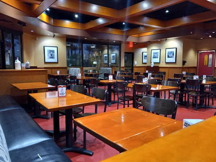Pei Wei Asian Kitchen 2