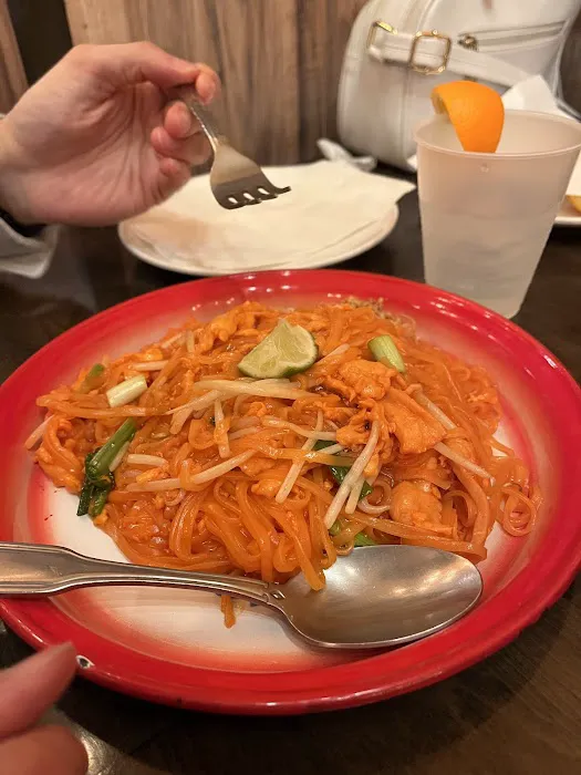 Praya Thai Dining 4