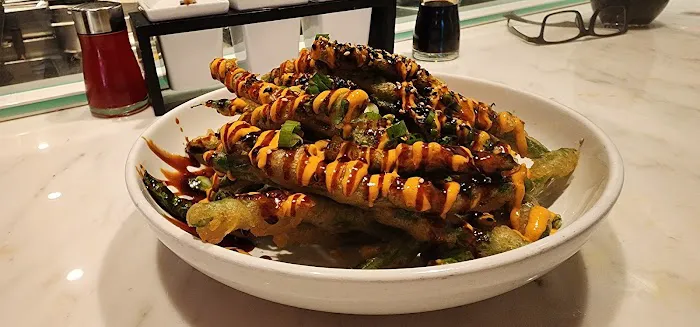 8 Noodle Bar 2