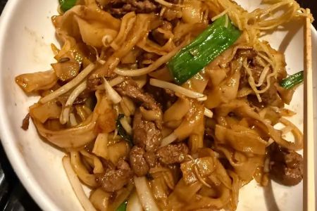 8 Noodle Bar