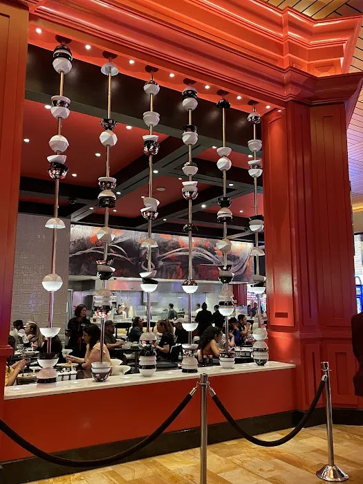 8 Noodle Bar 3