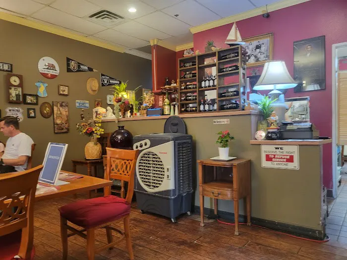 Thai Thai Restaurant 4