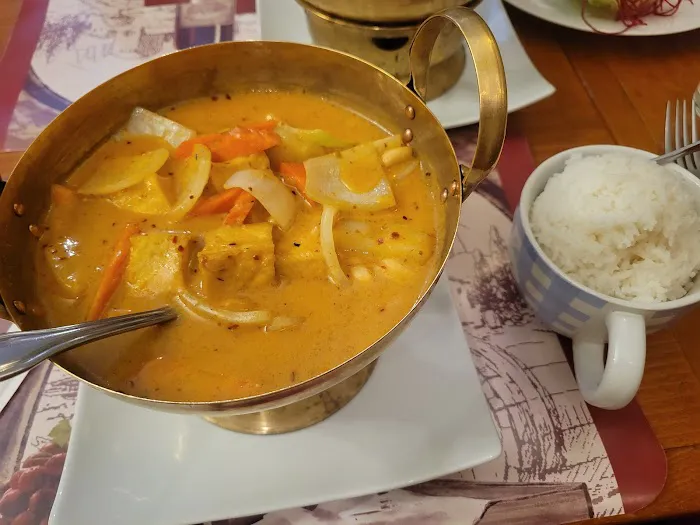 Thai Thai Restaurant 6