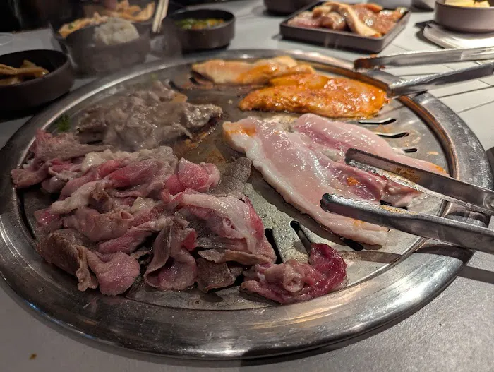 Kogi Korean BBQ & Seafood Hot Pot 8