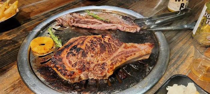 Kogi Korean BBQ & Seafood Hot Pot 6