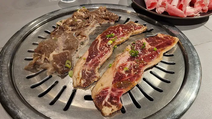 Kogi Korean BBQ & Seafood Hot Pot 10