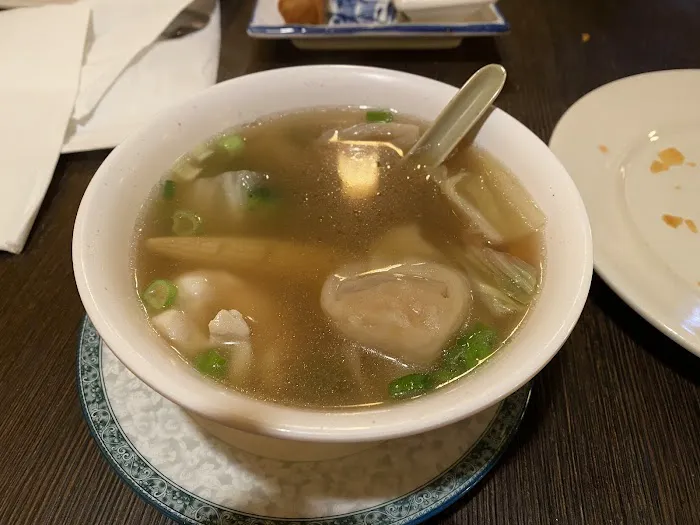 Le Oriental Bistro 10