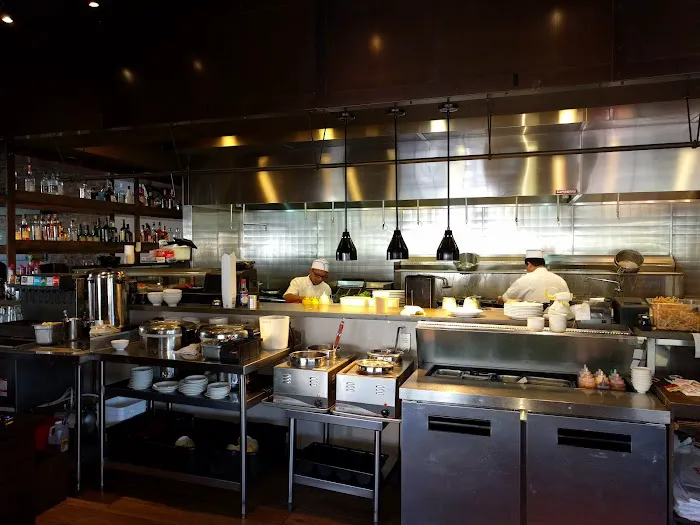 WOKCANO Asian Restaurant & Bar 6