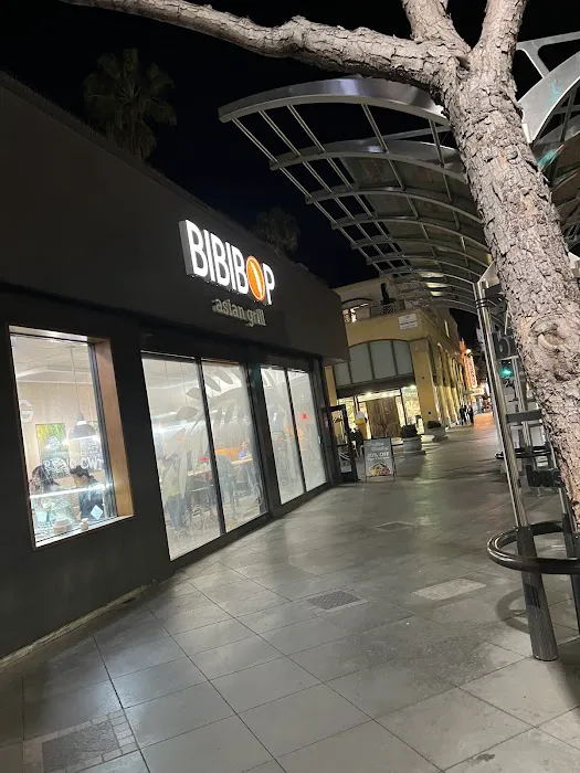BIBIBOP Asian Grill 6