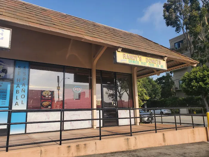 Randy's Donuts & Chinese Food 5