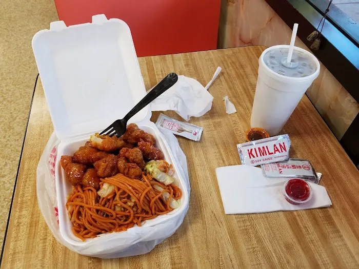 Randy's Donuts & Chinese Food 9