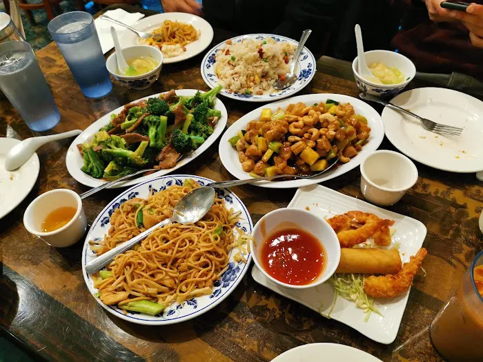 Foo-Chow Restaurant 7