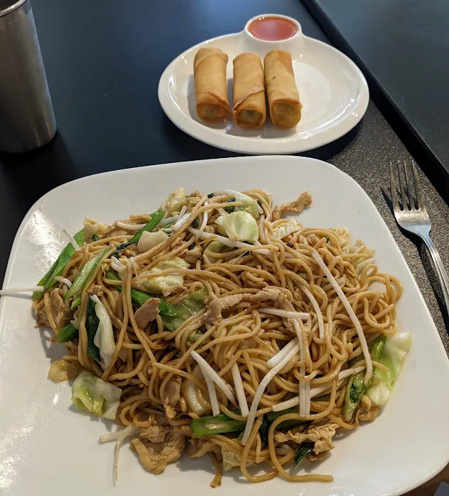 T's Thai Restaurant 3