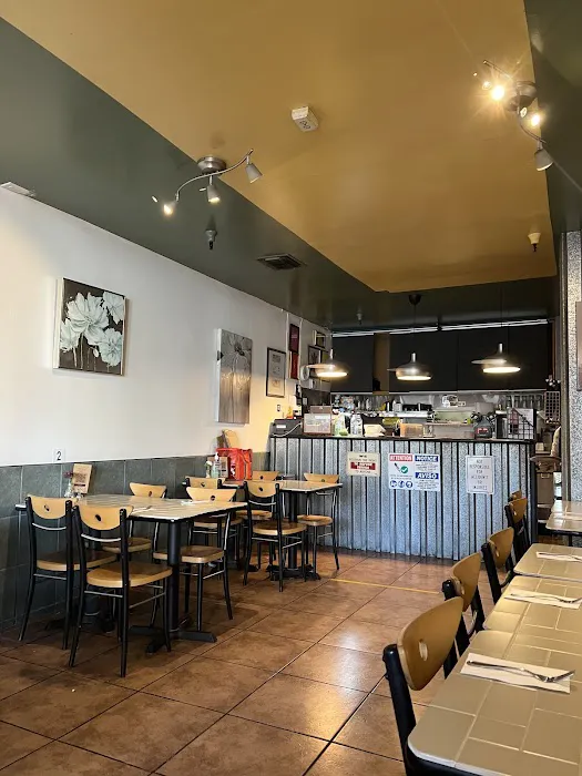 T's Thai Restaurant 1