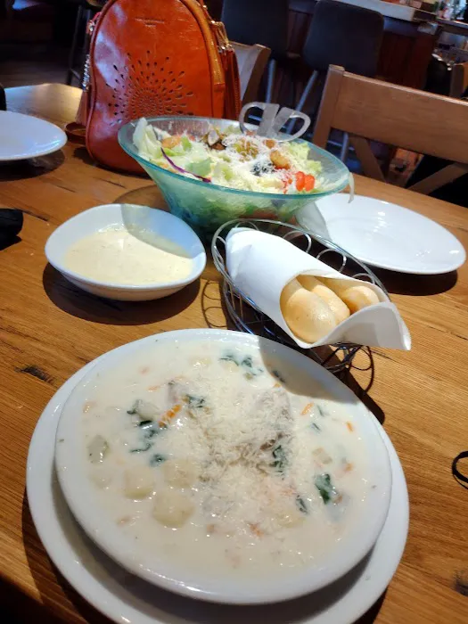 Olive Garden Italian Restaurant 10