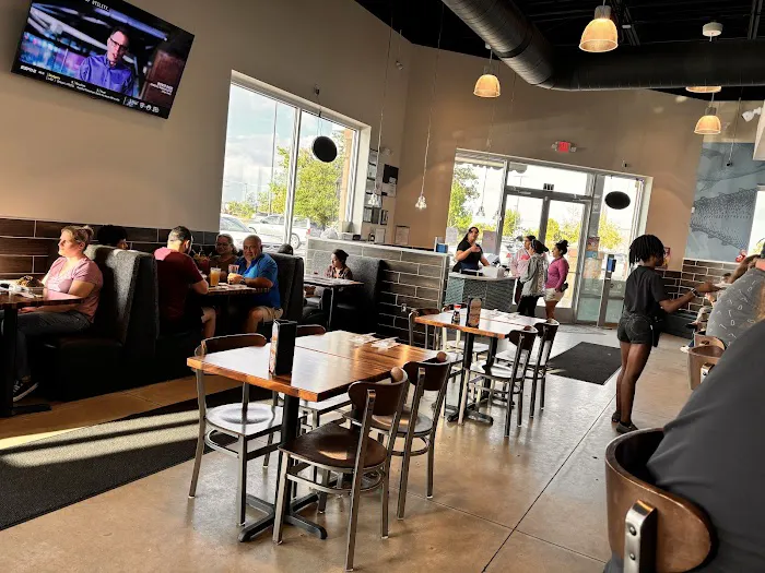 Trappers Sushi Co. - Dove Creek 4