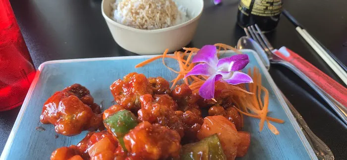 Sukhothai Thai Restaurant Express II 8