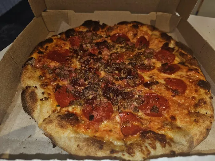 Pizzeria Delphina at the Insider Food Hall 5