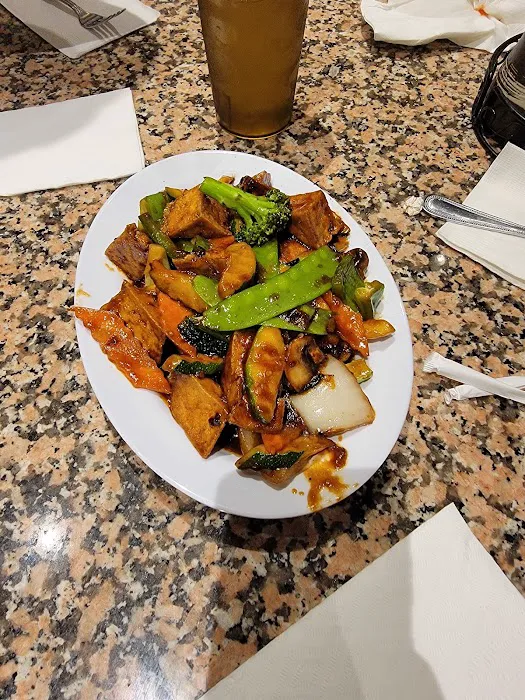 Happy Asian Cuisine 4