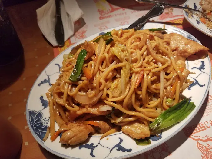 Golden Leaf Restaurant 8