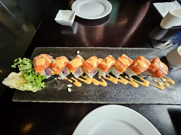 Maguro Sushi & Steak House 10