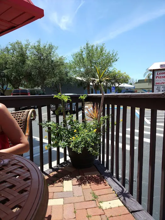 Leonis Pizzeria Bonita 4
