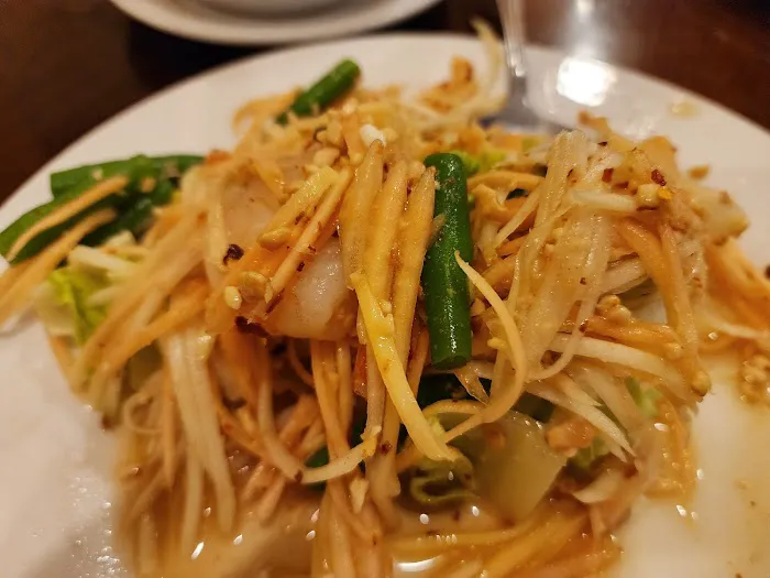 Muji Thai Country & Sushi (Bonita Beach rd) 4