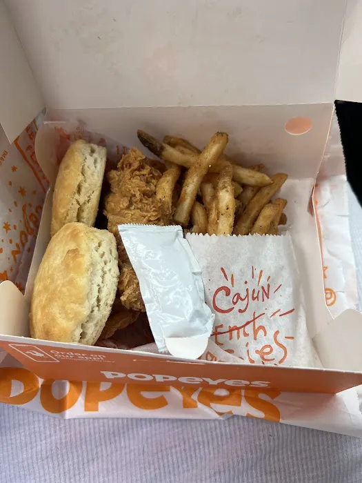 Popeyes Louisiana Kitchen 2