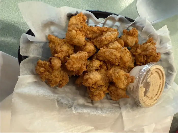 Baudean's Seafood Restaurant & Bar 3
