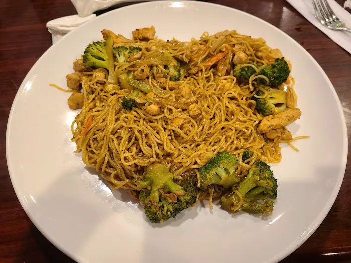 Sakura Sushi & Hibachi 4