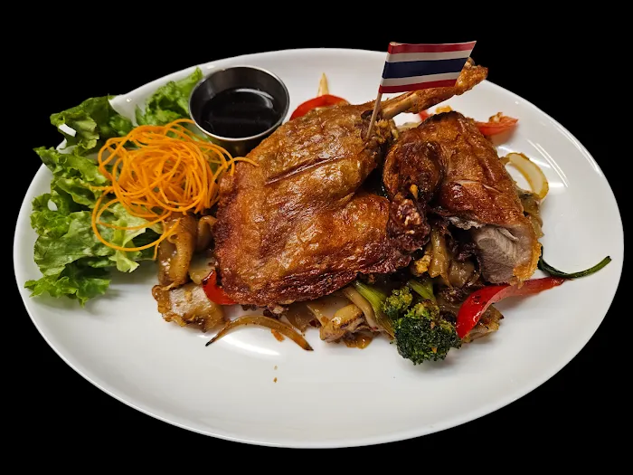 Phu Thai 611 Thai Cuisine 9