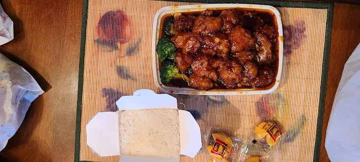 China Pearl Restaurant (Take-out Only, no Dine-In) 5