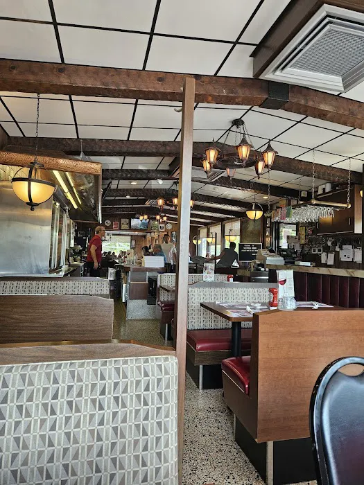 Scotrun Diner Restaurant and Motel 8