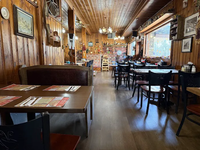 Hickory Valley Farm Restaurant 9