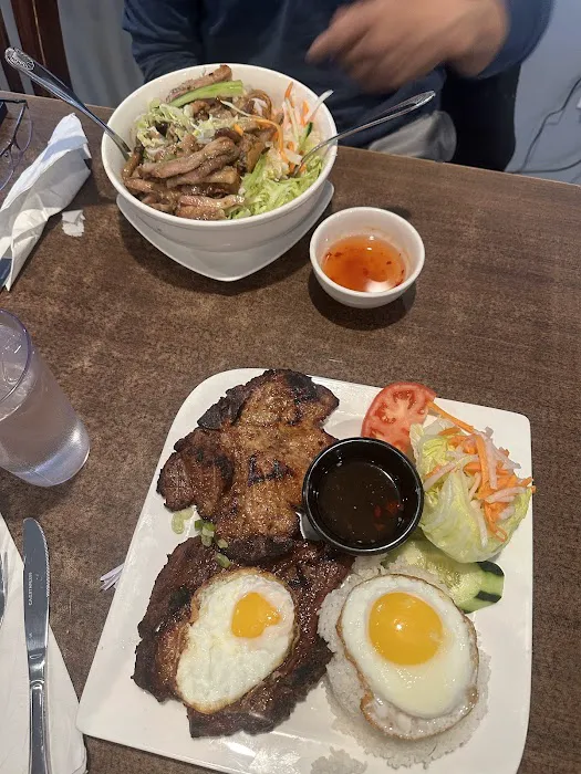 Pho Saigon III 9
