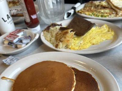 Pioneer Diner 0