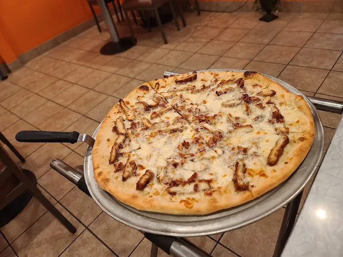 Aj pizza and Parm House 4