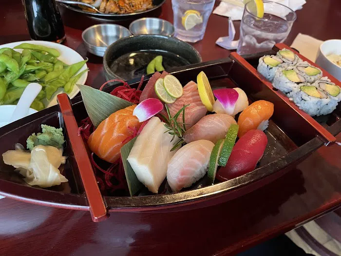 Hana Sushi 8