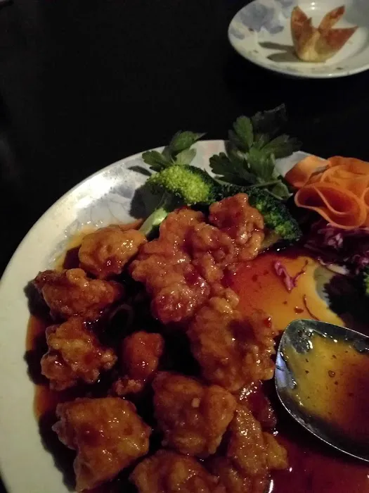 Hang Tai Chinese Cuisine 8
