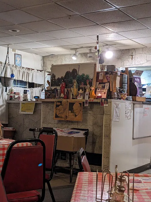 La Rustica Trattoria 8