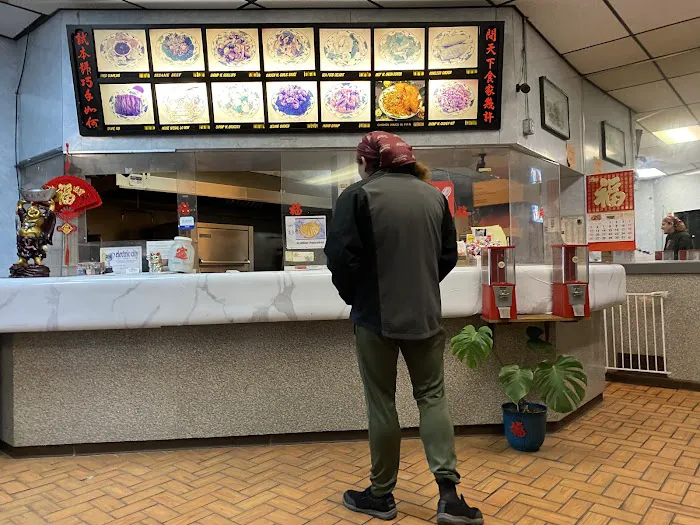 Tintin chinese restaurant 6