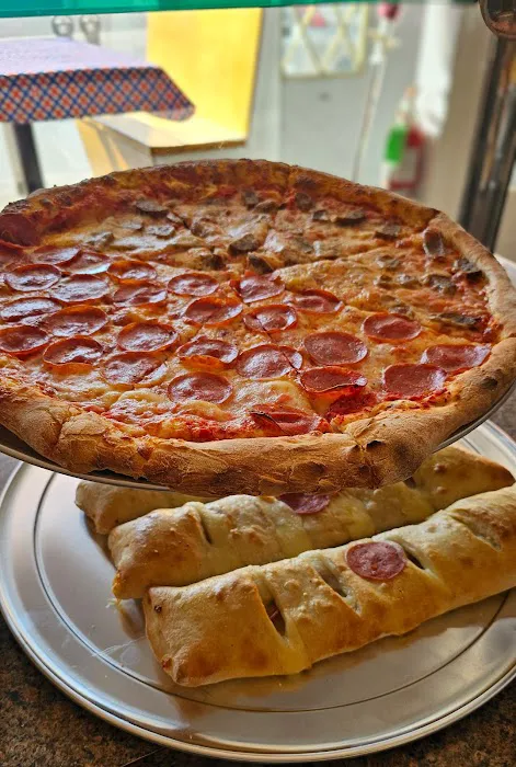 Jorgie B'S Pizzeria 8