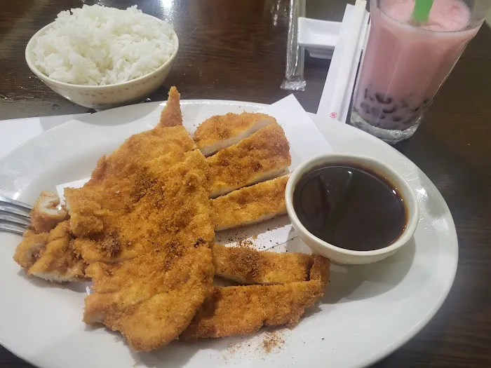 Aki Asian Restaurant 5
